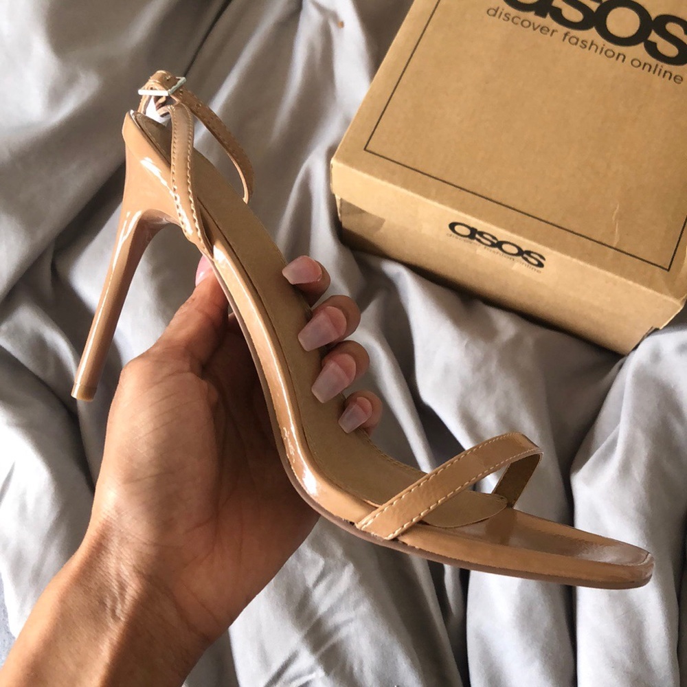 Nude Skinny Heel, Clear Thick Heel, Black Strap Up